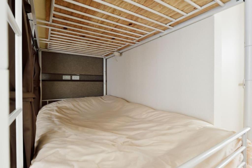 Keimei Guest House Osaka Buitenkant foto
