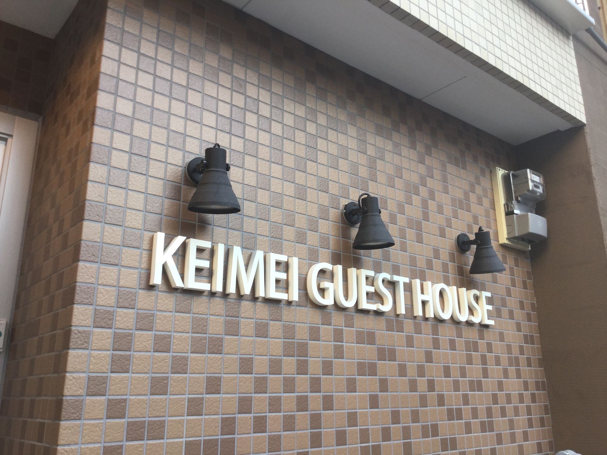 Keimei Guest House Osaka Buitenkant foto